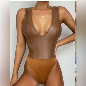 FashionNova the muse bodysuit size large